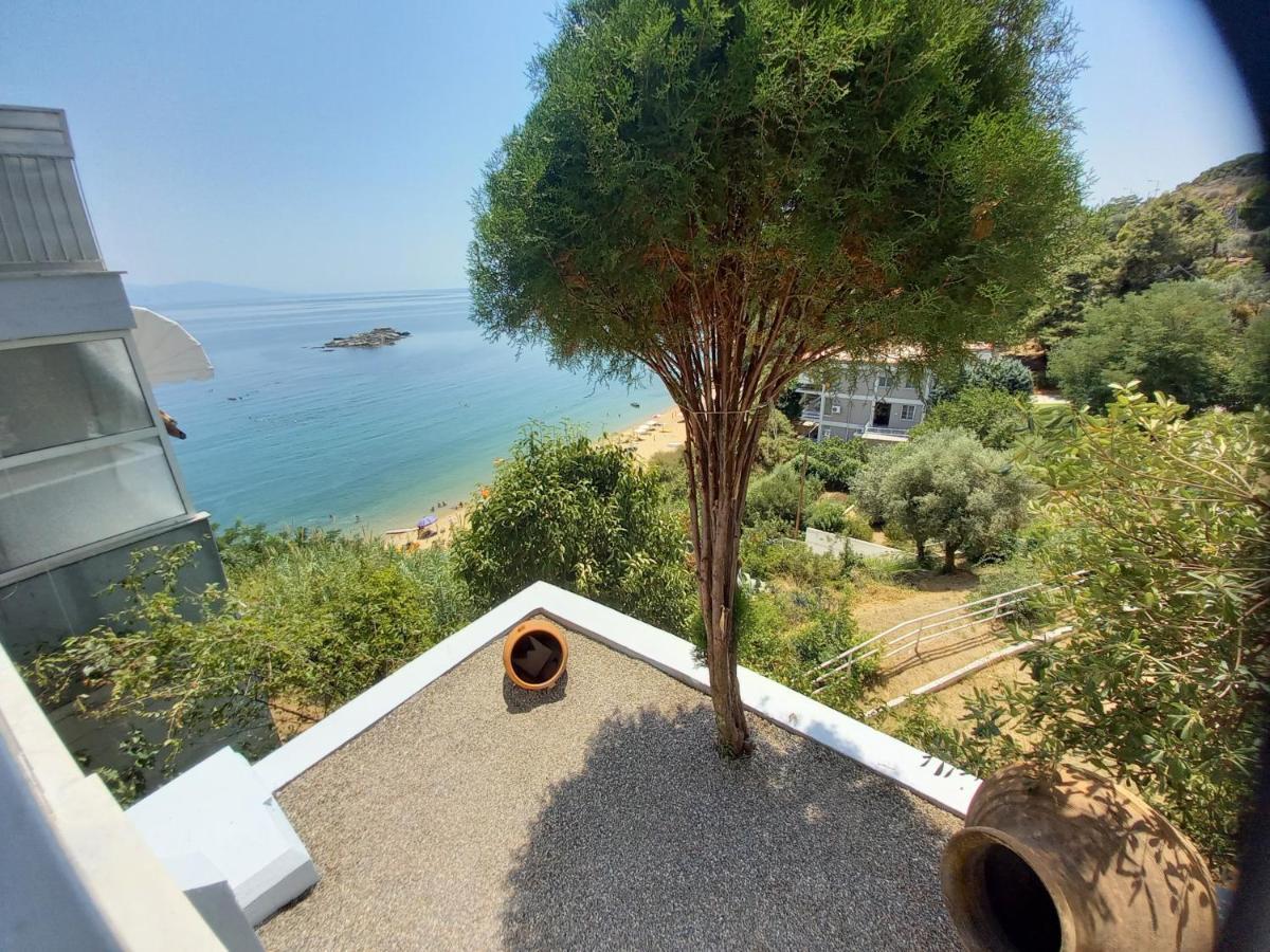 Apartamento Balcony By The Sea PalaiónTsiflíkion Exterior foto